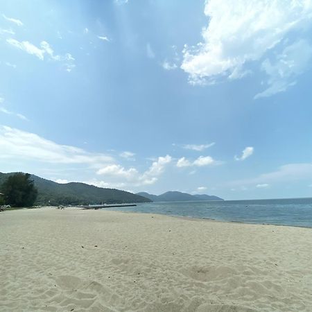 By The Sea Cozy Beachfront Home 253 Batu Feringgi Luaran gambar