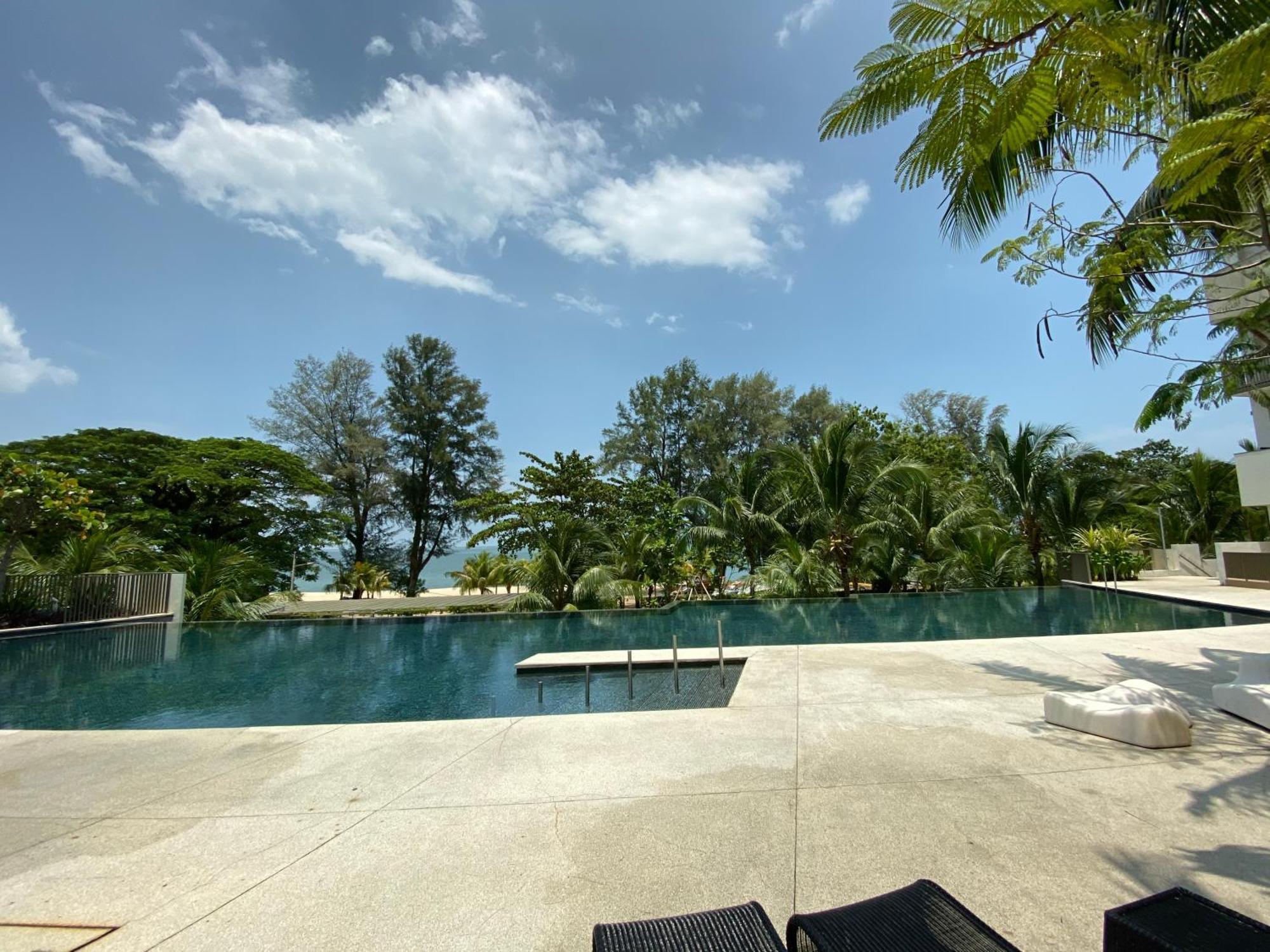 By The Sea Cozy Beachfront Home 253 Batu Feringgi Luaran gambar